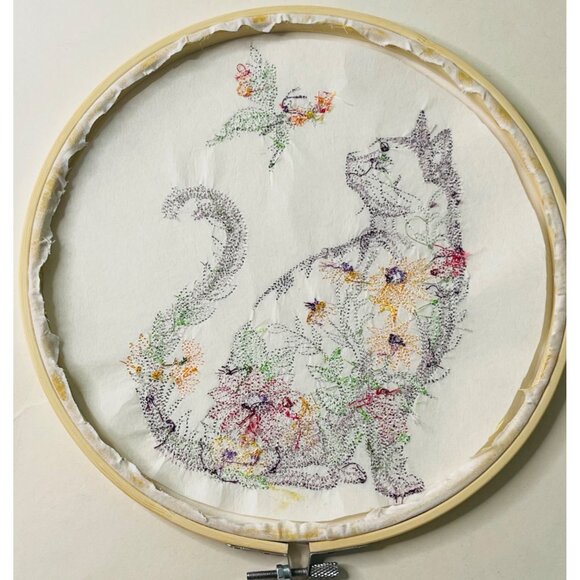 Cat Floral Butterfly Wall Art Embroidery Hoop Wood Frame 9.5" Handmade New - Picture 7 of 7